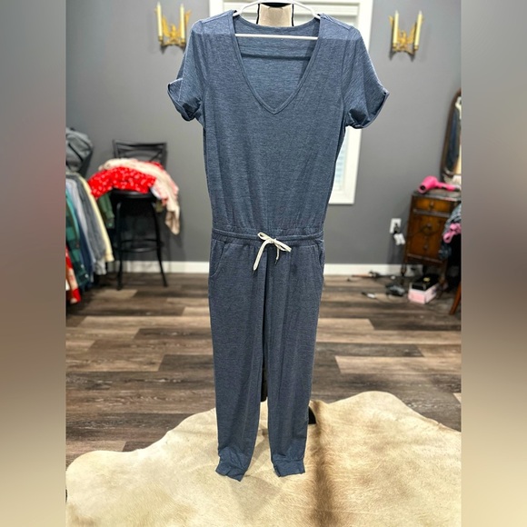 Vuori Blue Elastic Waist Sporty Comfy Athleisure All Day Jogger Jumpsuit Azure S - Picture 1 of 6